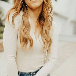 Carly Jean Los Angeles ‘Scarlet’ top size small